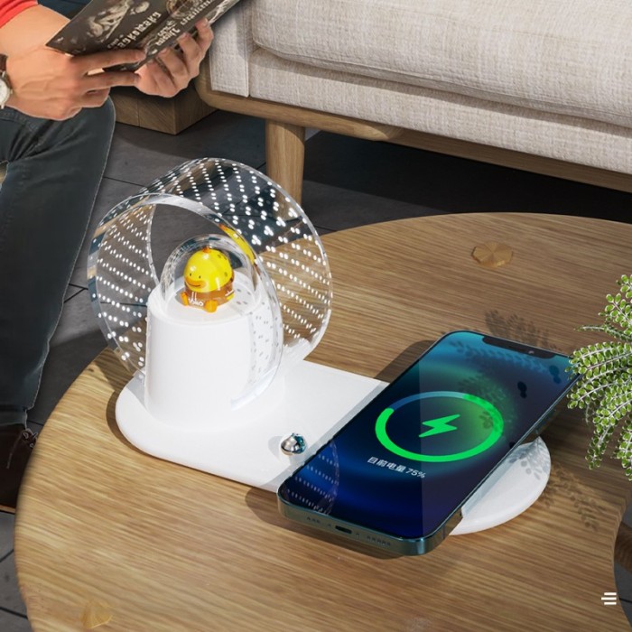 K13  3 in 1  wireless charger with cartoon IP and night light