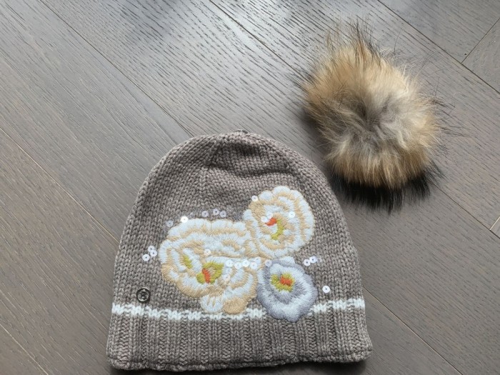 B6280# WOMEN SKI SNOWBOARD HATS