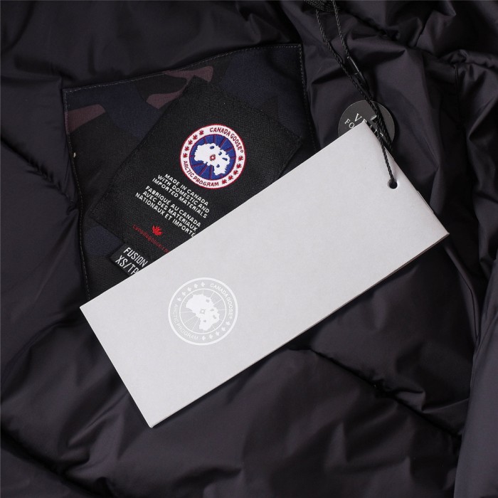 C GOOSE UNISEX CHILLIWACK PARKA ( AAA+ QUALITY )