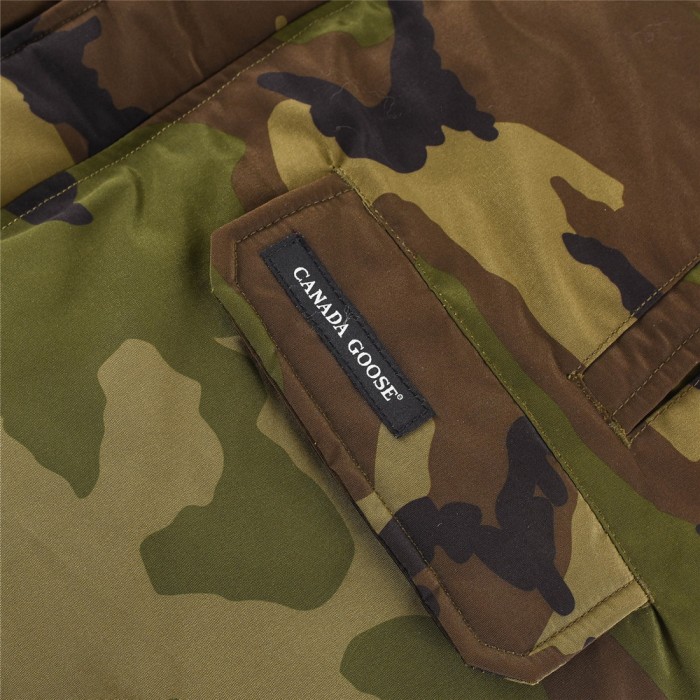 C GOOSE UNISEX CHILLIWACK PARKA ( AAA+ QUALITY )