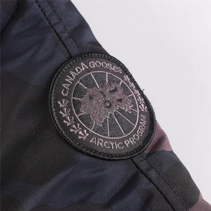 C GOOSE UNISEX CHILLIWACK PARKA ( AAA+ QUALITY )