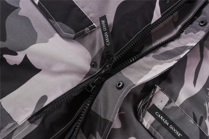 C GOOSE UNISEX CHILLIWACK PARKA ( AAA+ QUALITY )