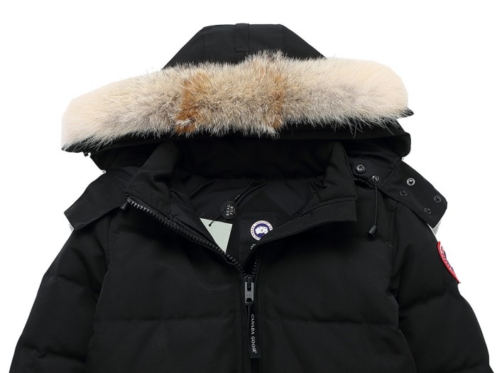 C GOOSE WOMEN'S CHELSEA PARKA ( AAA+ QUALITY )