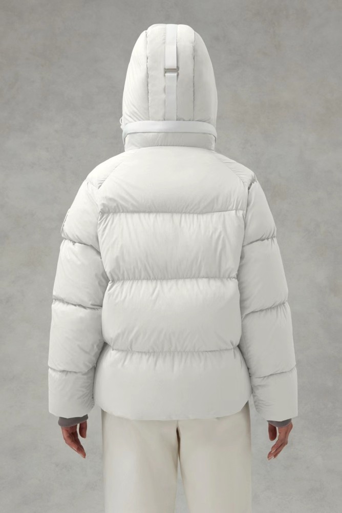 C GOOSE WOMEN'S JUNCTION  PARKA ( AAA+ QUALITY )