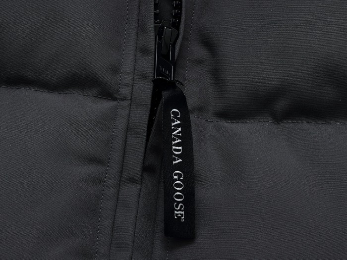 C GOOSE WOMEN'S CHELSEA PARKA ( AAA+ QUALITY )