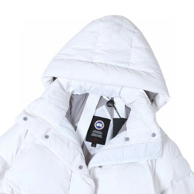C GOOSE WOMEN'S JUNCTION  PARKA ( AAA+ QUALITY )