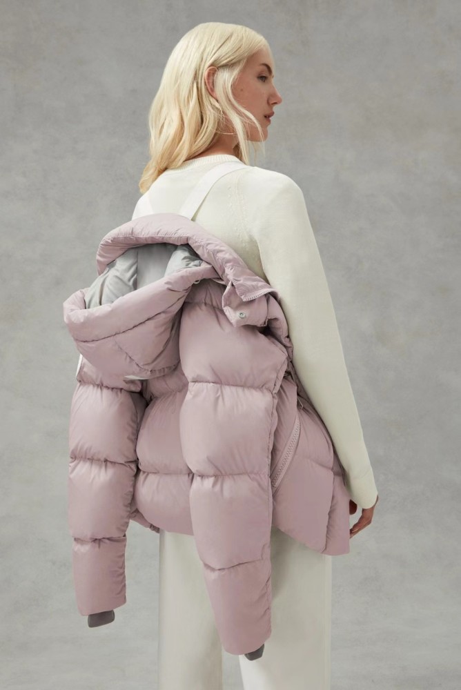 C GOOSE WOMEN'S JUNCTION  PARKA ( AAA+ QUALITY )