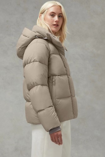C GOOSE WOMEN'S JUNCTION  PARKA ( AAA+ QUALITY )