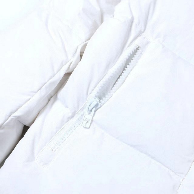 C GOOSE WOMEN'S JUNCTION  PARKA ( AAA+ QUALITY )