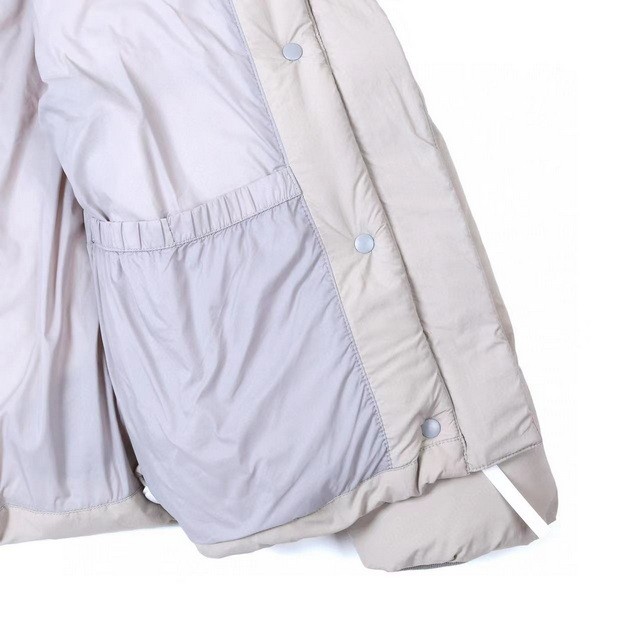 C GOOSE WOMEN'S JUNCTION  PARKA ( AAA+ QUALITY )