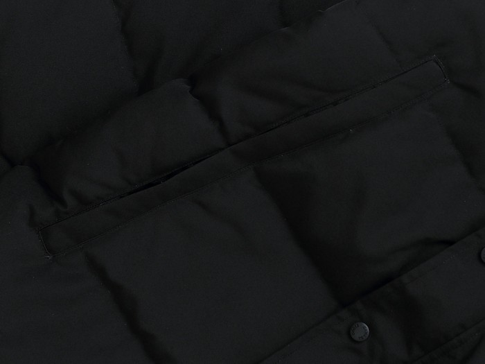 C GOOSE WOMEN'S WYNDHAM  PARKA ( AAA+ QUALITY )