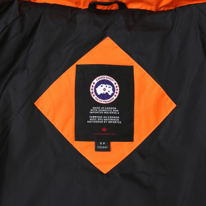 C GOOSE UNISEX APPROACH DOWN JACKET ( AAA+ QUALITY )