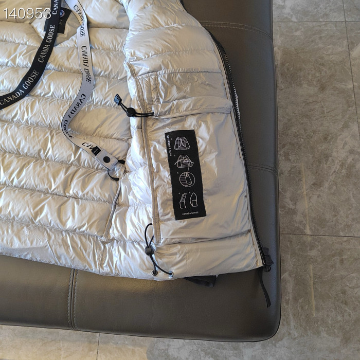 CG 45 MEN'S CORFTON HOODY DOWN JACKET ( AAA+ QUALITY )