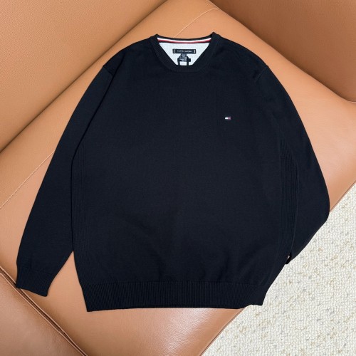 TOMMY MEN'S SWEATER  ( ASIAN SIZE, PLEASE ORDER ONE SIZE UP)