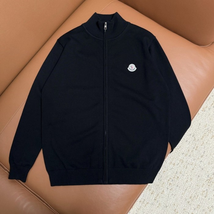 MOL MEN'S SWEATER  ( ASIAN SIZE, PLEASE ORDER ONE SIZE UP)