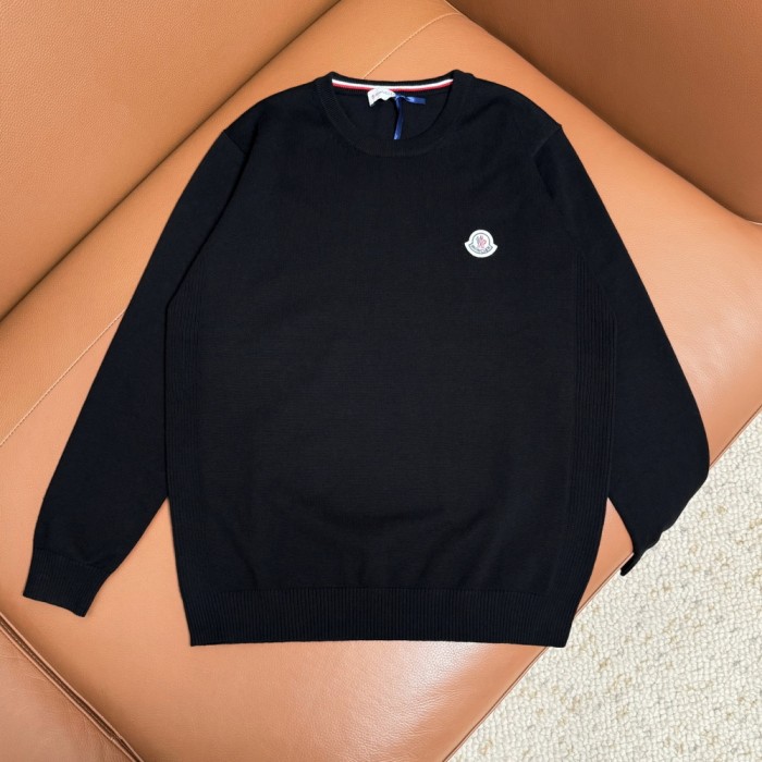 MOL MEN'S SWEATER  ( ASIAN SIZE, PLEASE ORDER ONE SIZE UP)