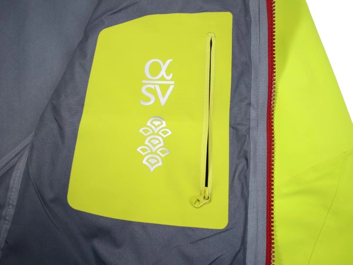 ARC 8045 ALPHA SV YEAR OF THE DRAGON  UNISEX GORE-TEX JACKET