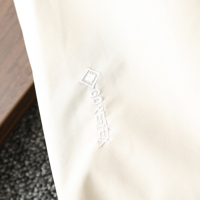 ARC 8046 ALPHA SV NAMCHA BARWA UNISEX GORE-TEX JACKET