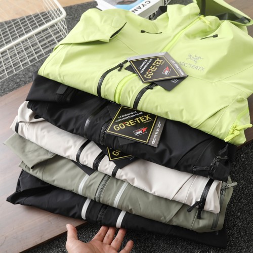 ARC 8040 ALPHA SV 6 UNISEX GORE-TEX JACKET
