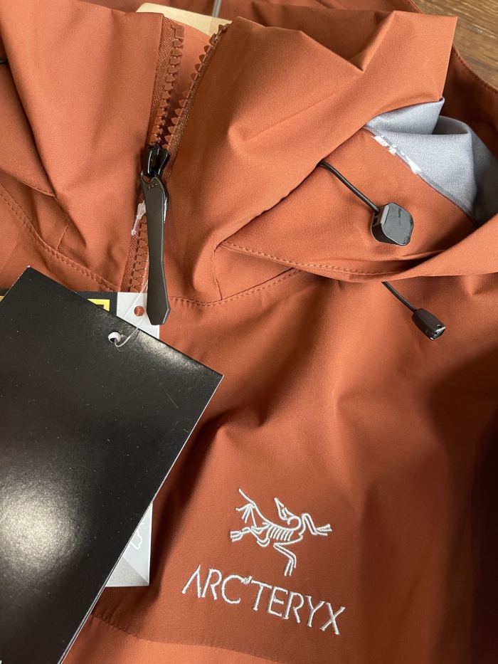 ARC 8043 BEAT AR UNISEX GORE-TEX JACKET