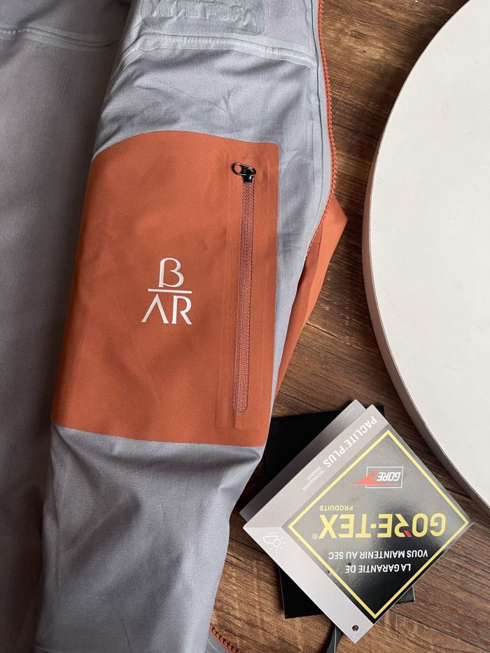 ARC 8043 BEAT AR UNISEX GORE-TEX JACKET