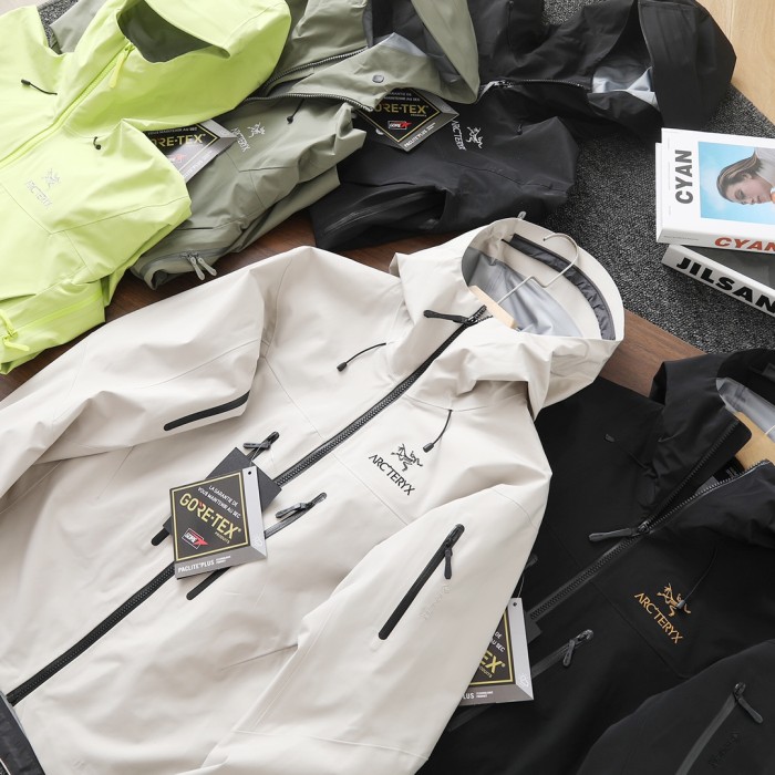 ARC 8040 ALPHA SV 6 UNISEX GORE-TEX JACKET
