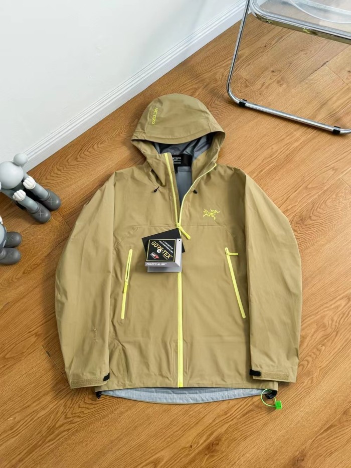 ARC 8044 BEAT LIGHT WEIGHT UNISEX GORE-TEX JACKET