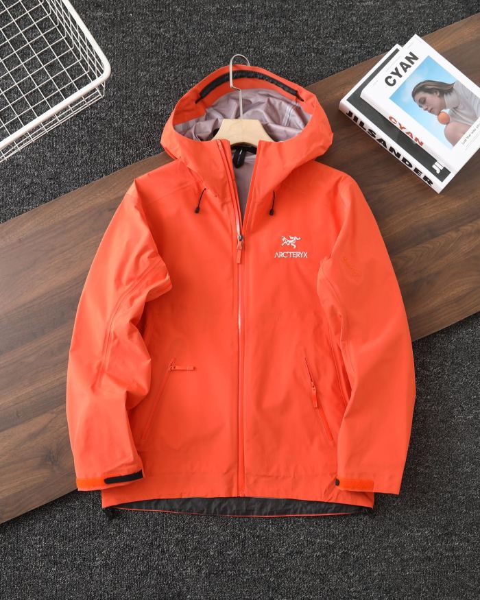 ARC 8042 BEAT LT UNISEX GORE-TEX JACKET