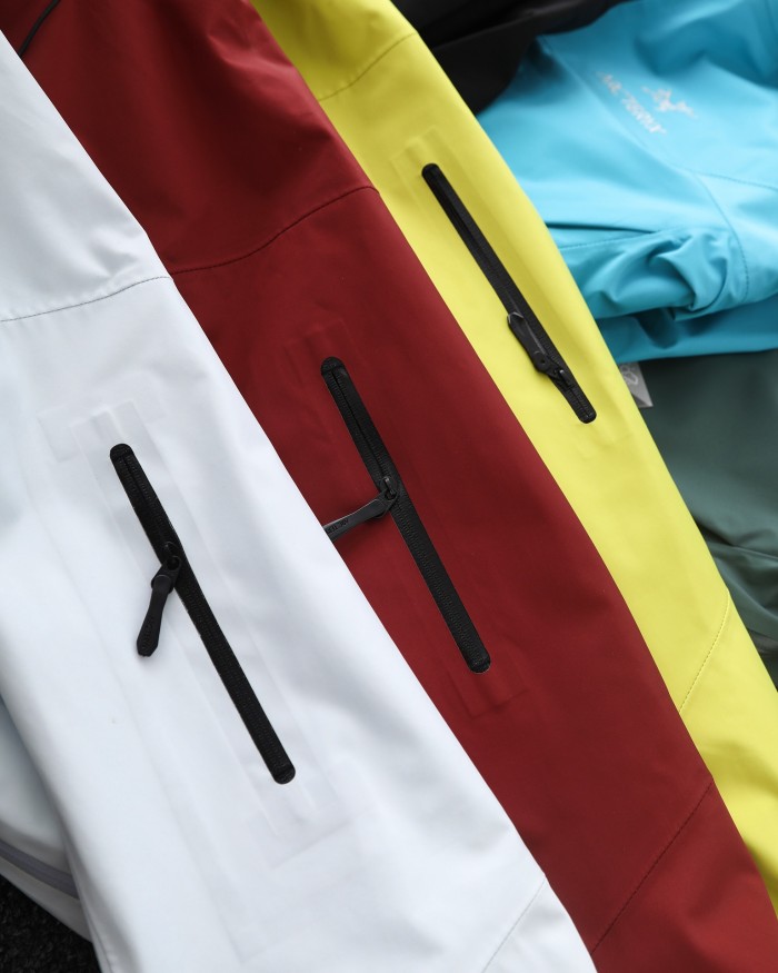 ARC 8041 ALPHA SV 7 UNISEX GORE-TEX JACKET