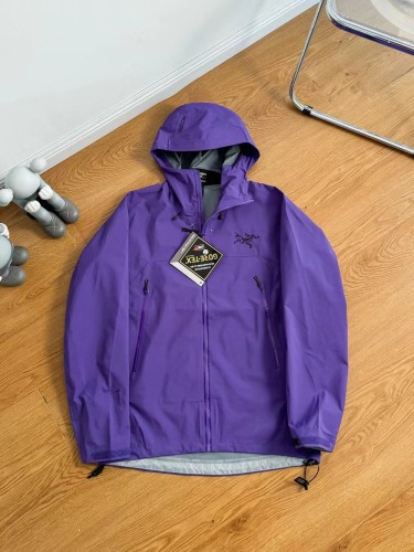 ARC 8044 BEAT LIGHT WEIGHT UNISEX GORE-TEX JACKET