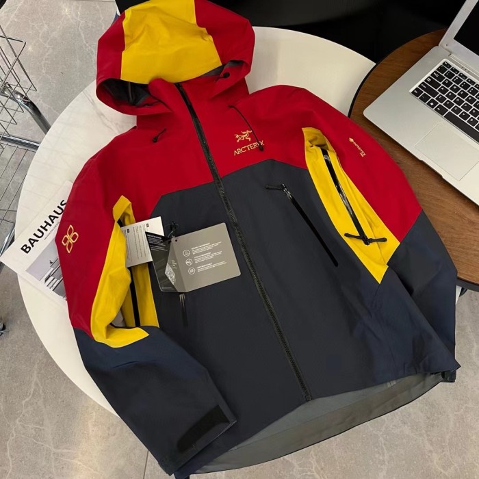 ARC 8053 ALPHA SV SONGTSAM UNISEX GORE-TEX JACKET