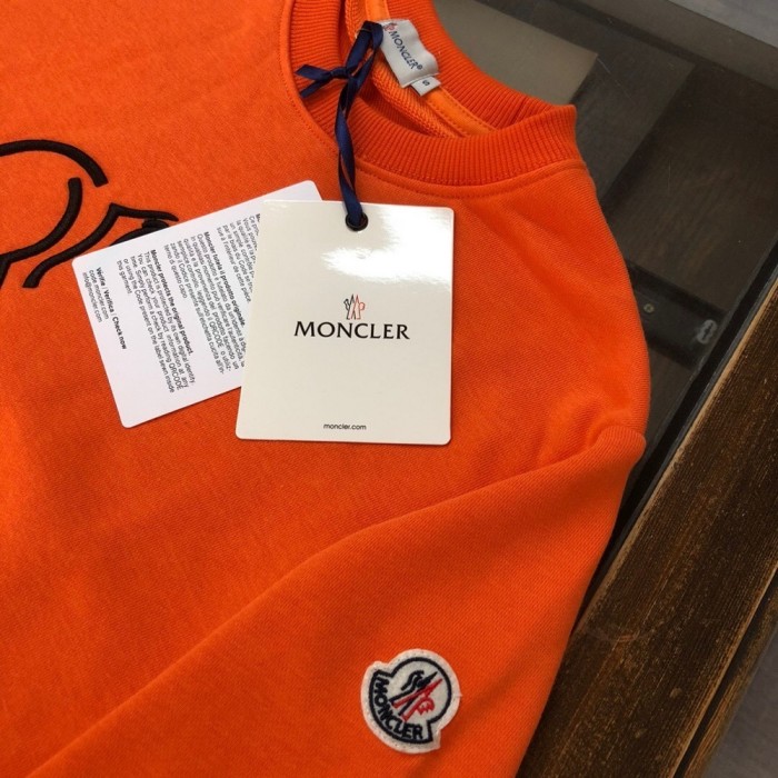 MOL UNISEX SWEATER SHRITS ( ASIAN SIZE, PLEASE ORDER ONE SIZE UP)