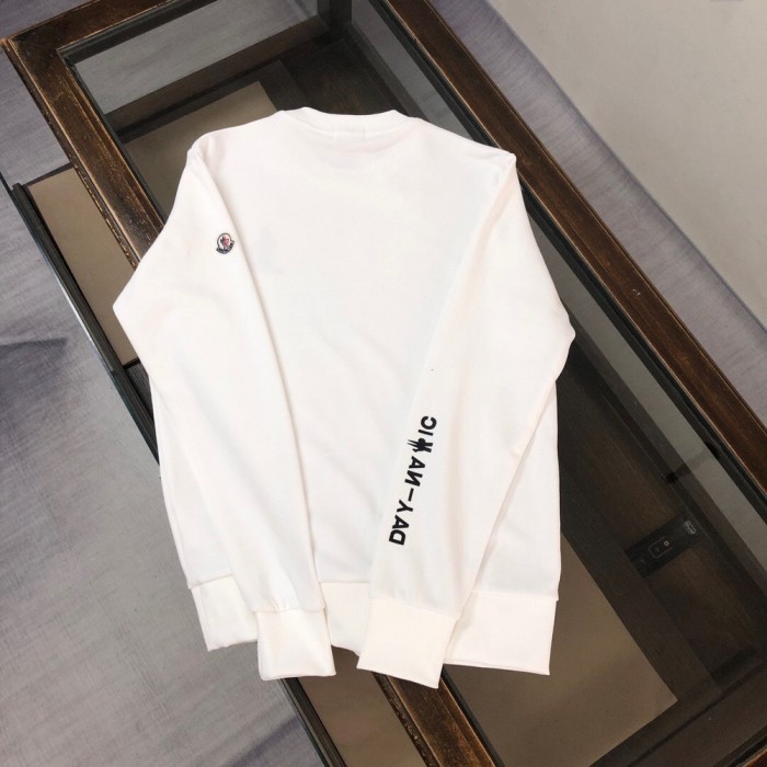 MOL UNISEX SWEATER SHRITS ( ASIAN SIZE, PLEASE ORDER ONE SIZE UP)