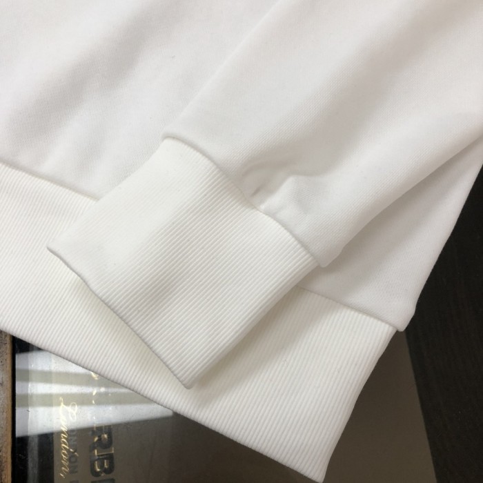 MOL UNISEX SWEATER SHRITS ( ASIAN SIZE, PLEASE ORDER ONE SIZE UP)