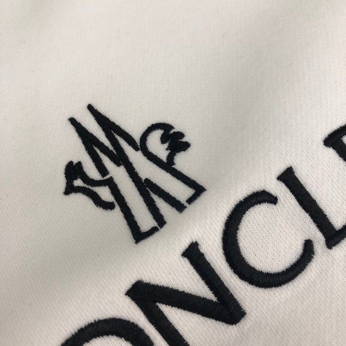 MOL UNISEX SWEATER SHRITS ( ASIAN SIZE, PLEASE ORDER ONE SIZE UP)