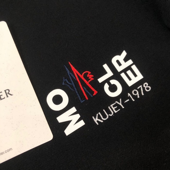 MOL UNISEX SWEATER SHRITS ( ASIAN SIZE, PLEASE ORDER ONE SIZE UP)