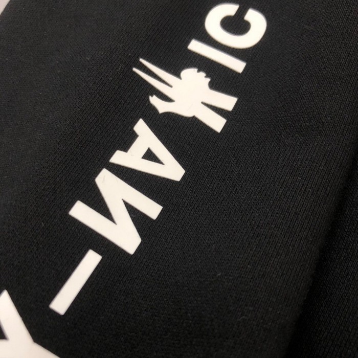 MOL UNISEX SWEATER SHRITS ( ASIAN SIZE, PLEASE ORDER ONE SIZE UP)