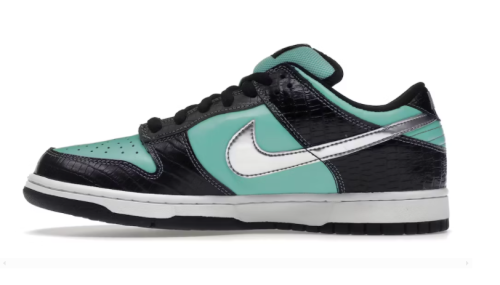 Nike SB Dunk Low Diamond Supply Co. Aqua Blue