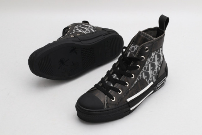 D10R B23 Homme Kaws High Top Sneaker