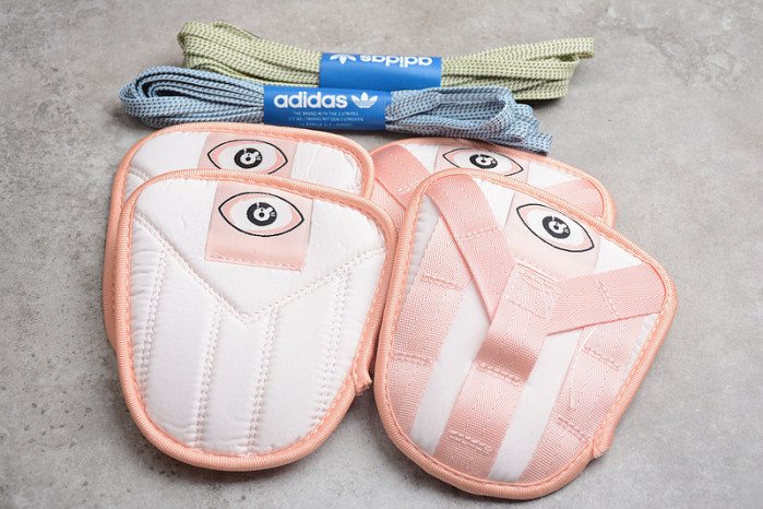 Bad Bunny x Forum Buckle Low ‘Easter Egg’ – Adidas- GW0265