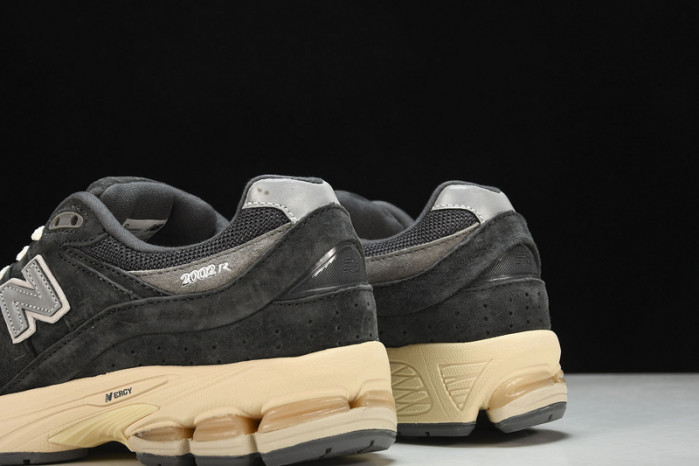 NEW BALANCE Q26 New Balance M2002RHO