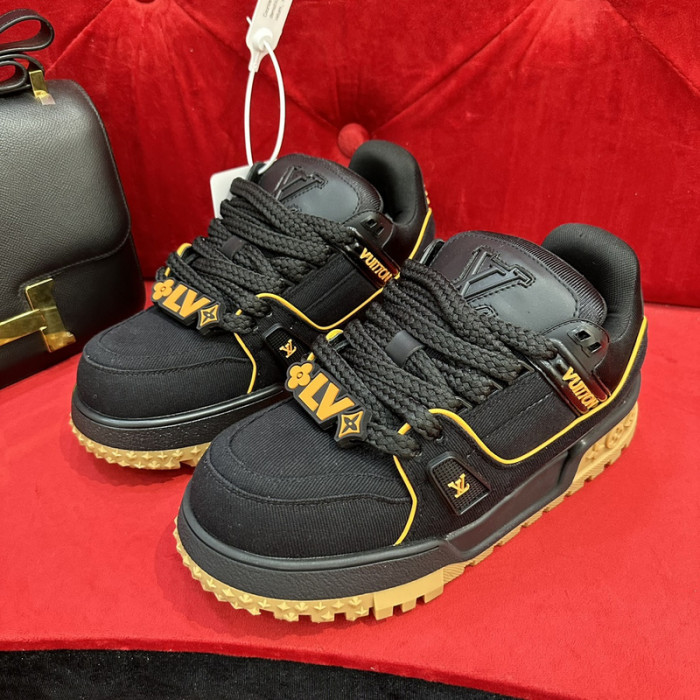 LOUI VUITTO SNEAKER