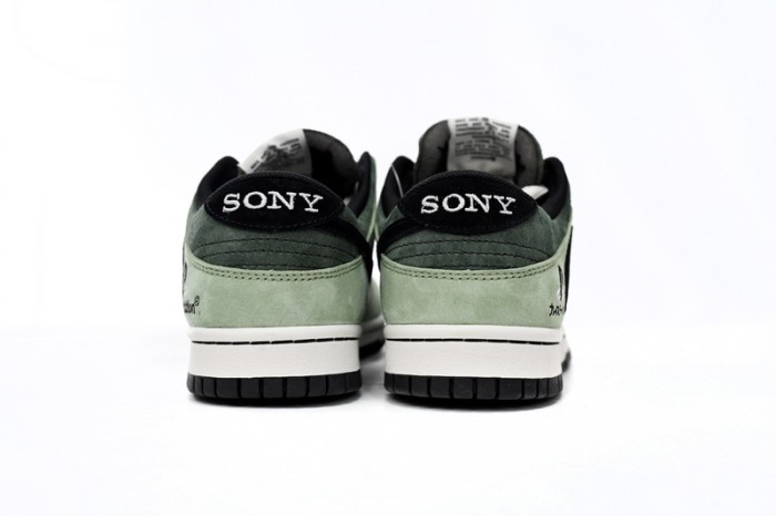 Travis Scott x PlayStation x Nike Dunk Low ”PS5′′