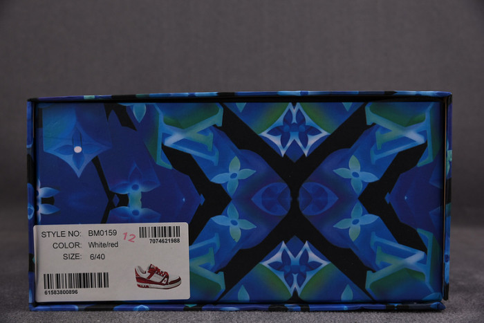 LOUI VUITTO SNEAKER