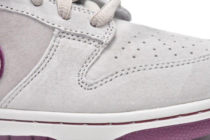 Otomo Katsuhiro x Nike SB Dunk Low Steamboy OST