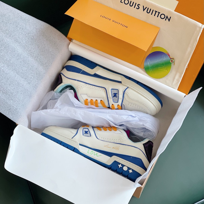 LOUI VUITTO SNEAKER
