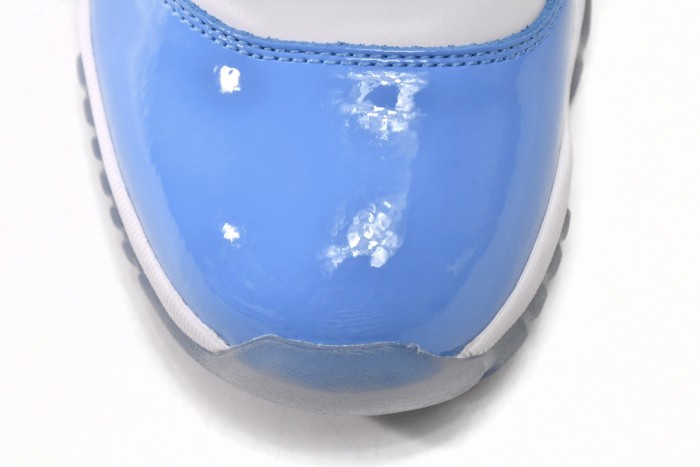 Air Jordan 11 Retro Low University Blue