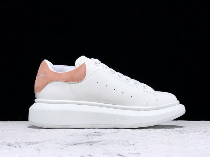 MQ Sneakers