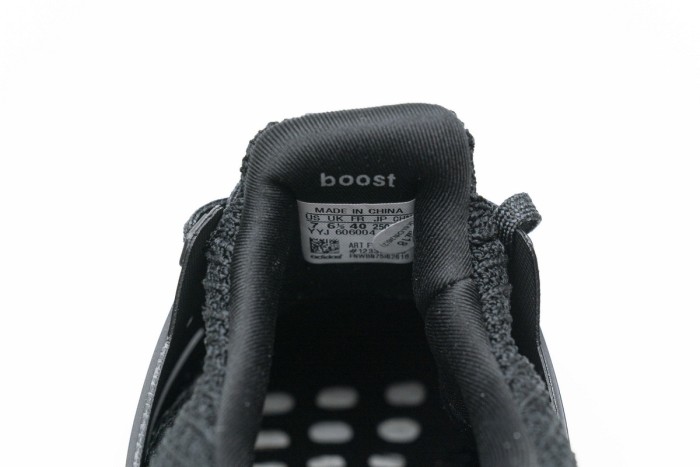 adidas Ultra Boost 4.0 Triple Black
