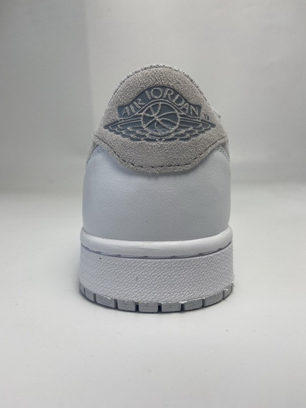Air Jordan 1 Low OG Neutral Grey
